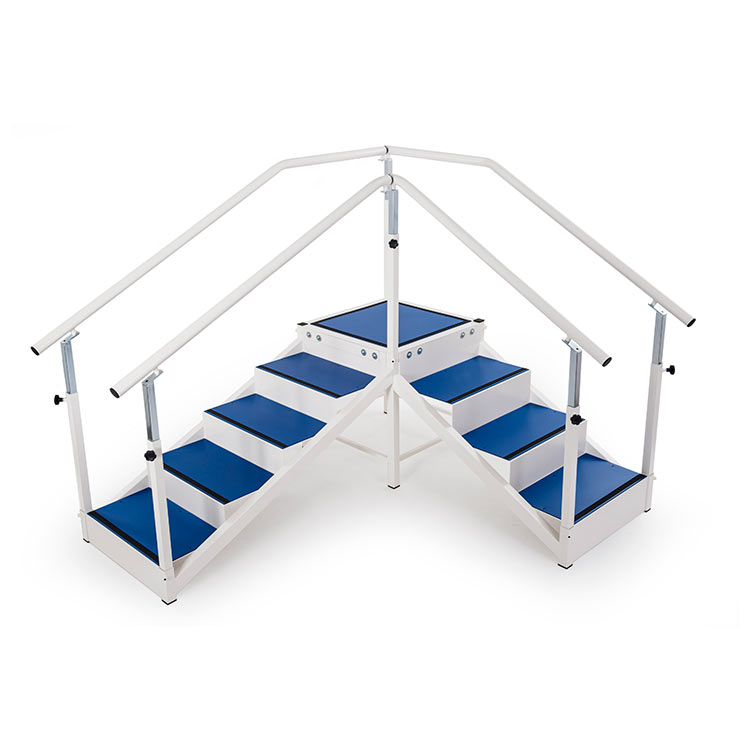 4-Step training staircase with painted steel handrails